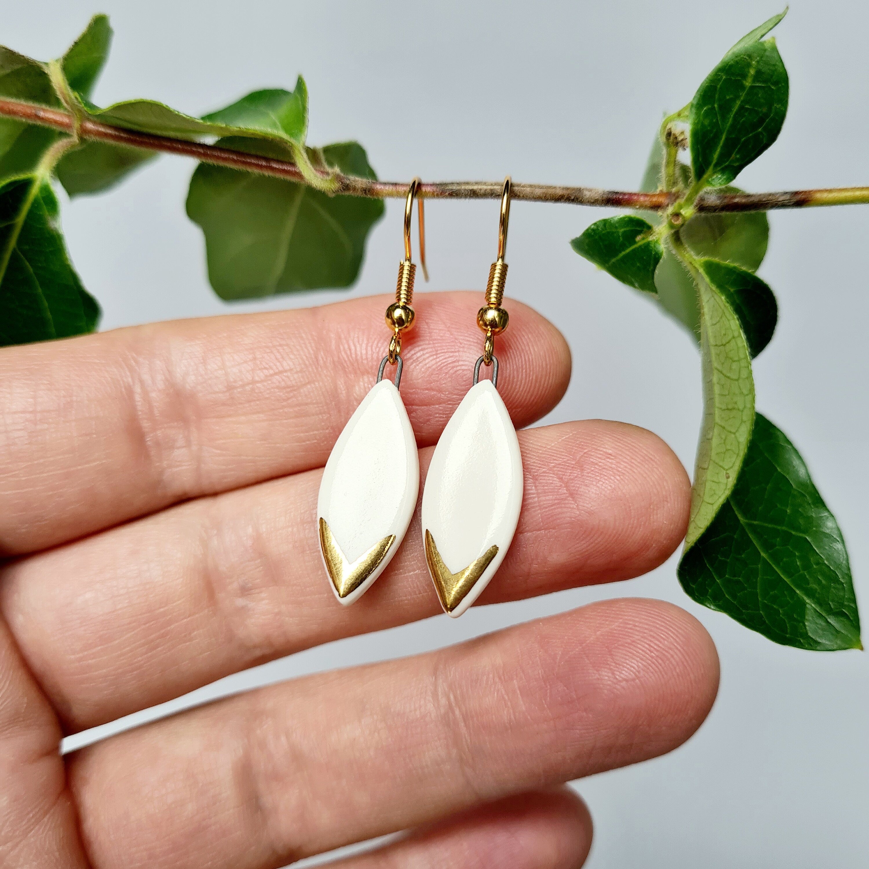 Ceramic earrings deals